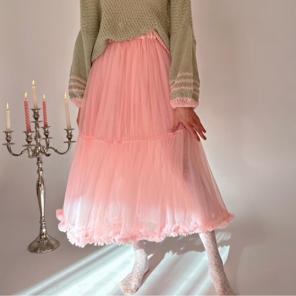 dreamersrebels upcycled pink tulle skirt